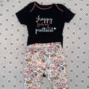 🛍 PRETTY LITTLE GIRLS OUTFIT SIZE 3-6 MONTHS 🛍